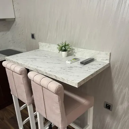 Apartament Pink House