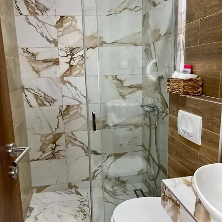 Pink House Apartament *