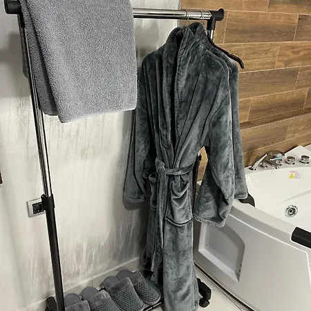 Apartament Pink House