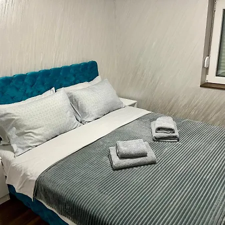 Pink House Apartamento Jagodina