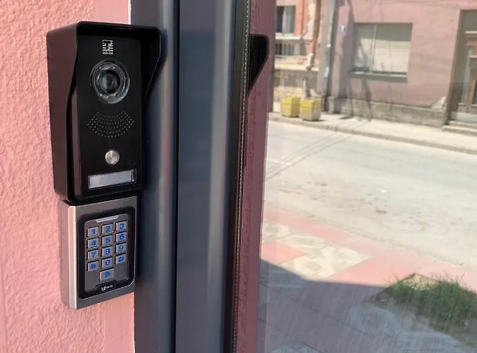 Pink House Apartament *